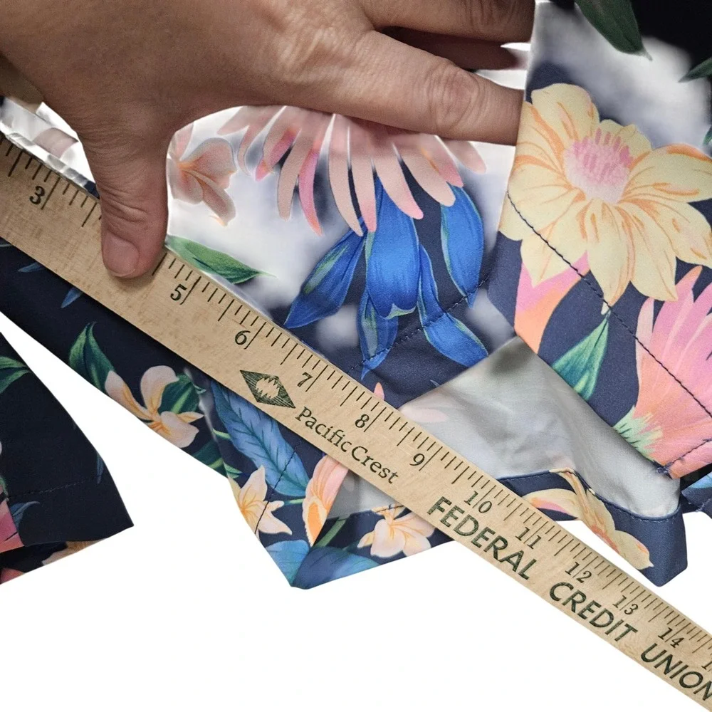 Chubbies Swim Trunks Men XXL Navy Blue Floral 7in Inseam Mesh Liner Board Shorts